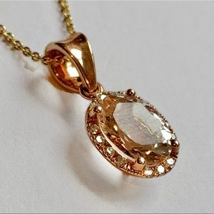 Sold🌸🎉Oval 8x8mm Morganite With Diamond Halo pendant